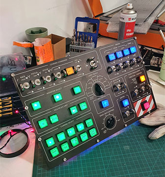 Armatur fertig gebaut, beleuchtet